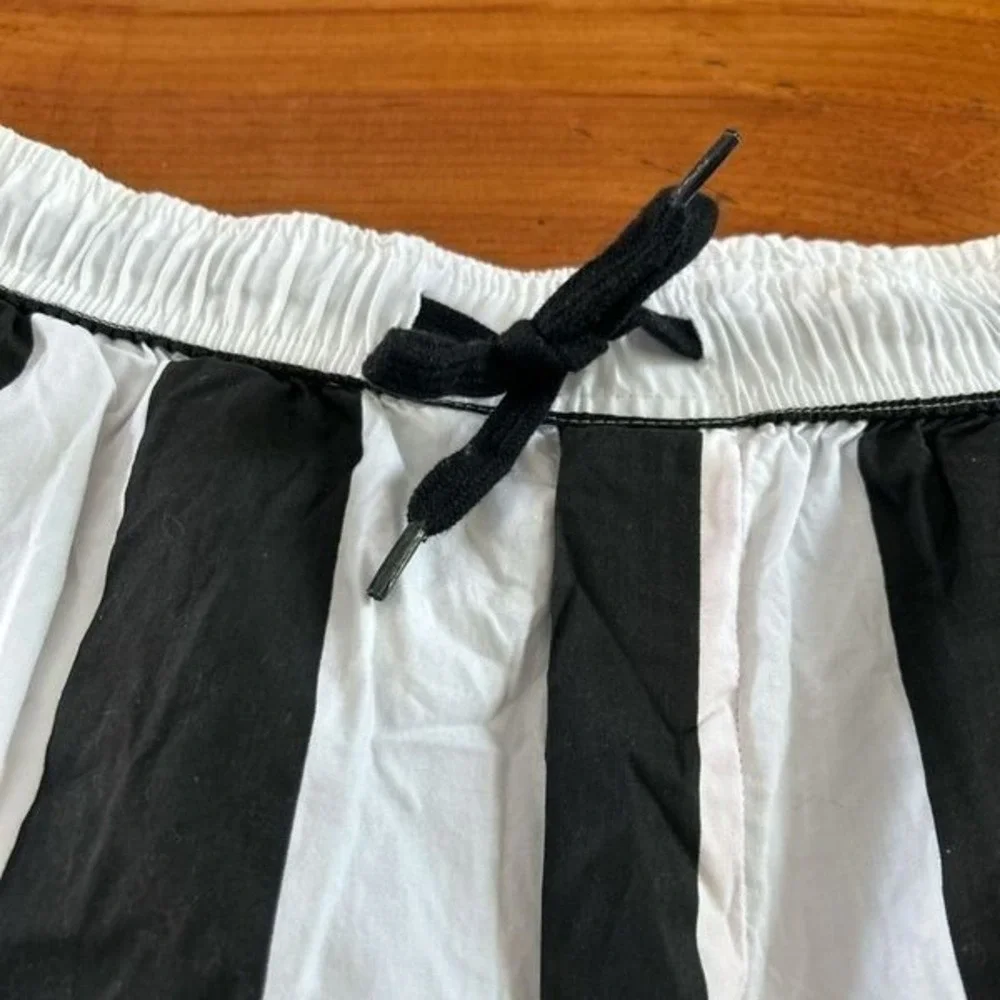 Eighty Eight Men's Striped Board Shorts. Black/White/Rainbow. Size‎ Large.